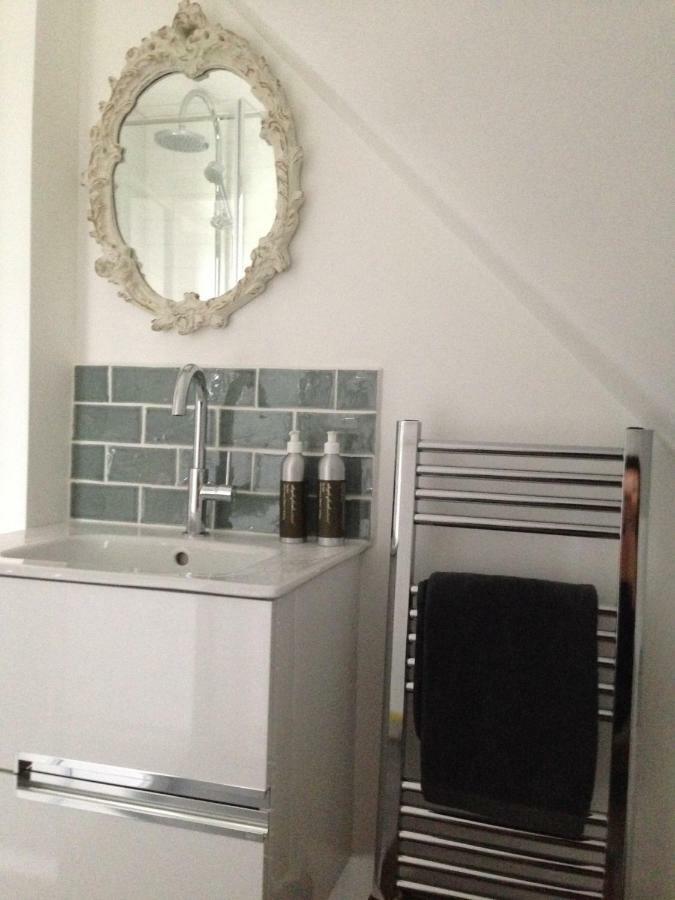 The Loft Apartment Pilton Екстериор снимка